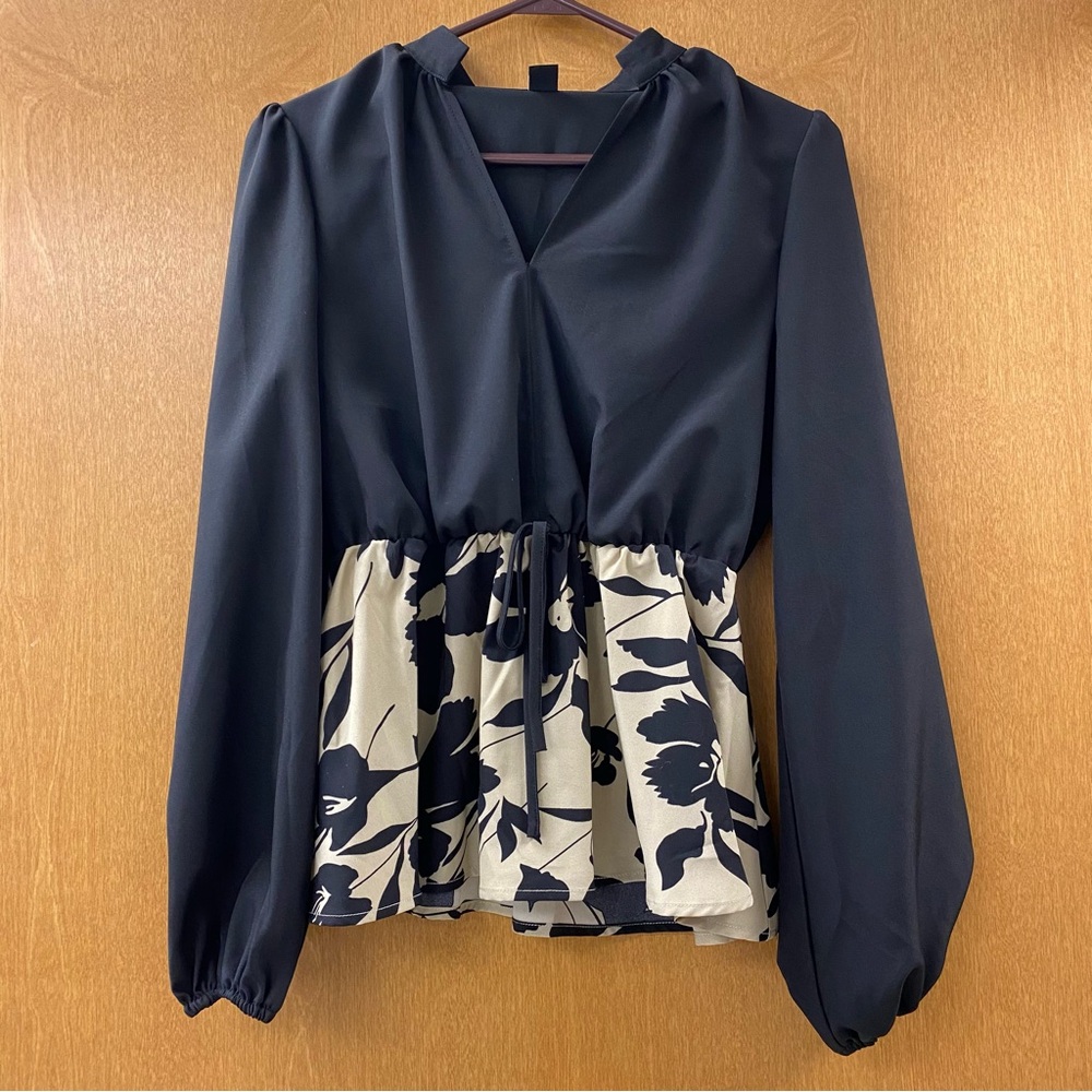 Peplum Floral Top - Black and Nude size small NWOT